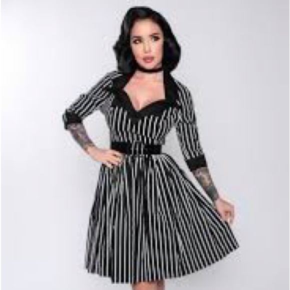 Doris Batwing Top black and white pinstripe pattern by Pinup Couture Halloween - Picture 2 of 7
